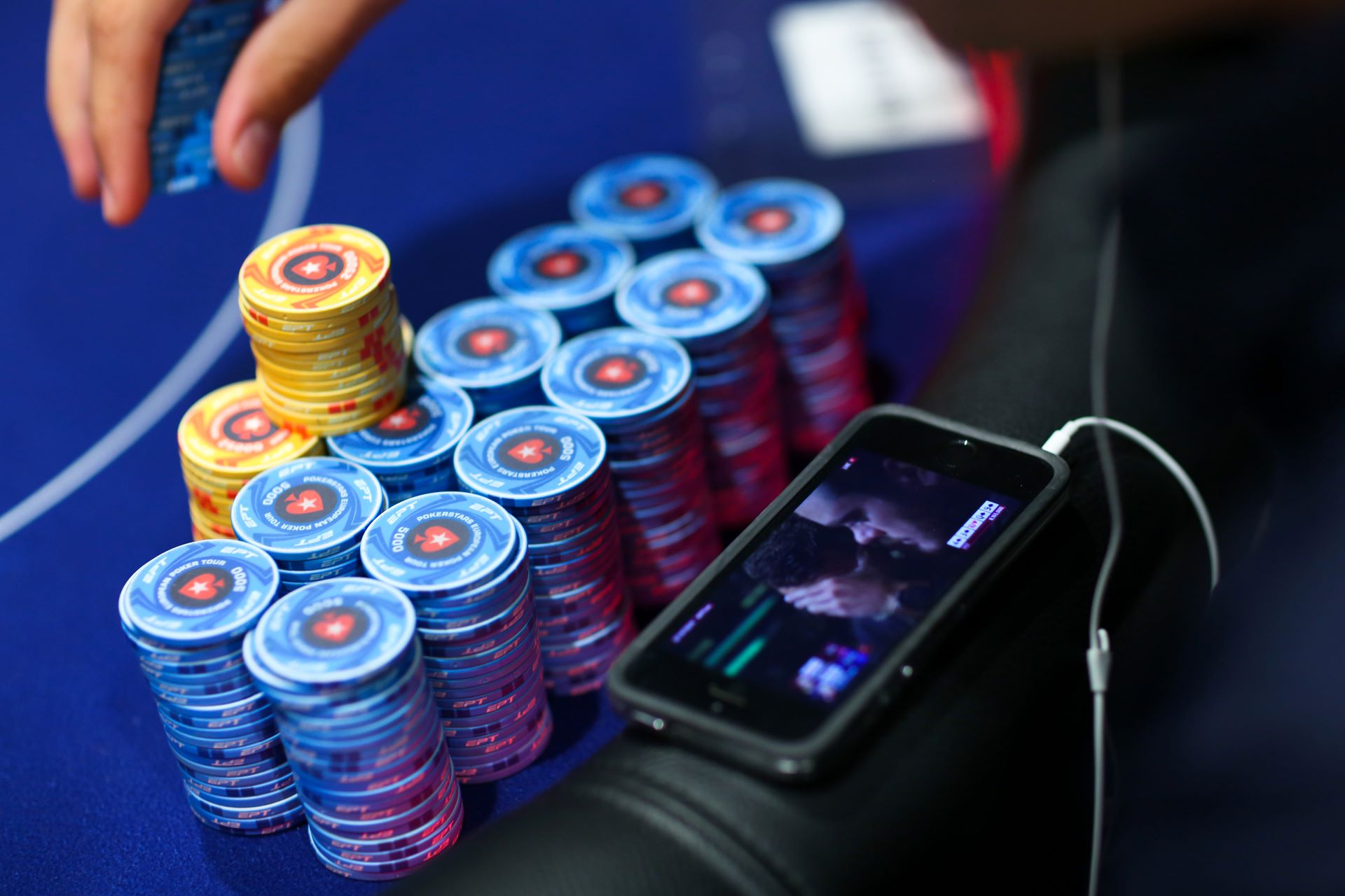 Playing on the Bubble Big Stack PokerStars Learn