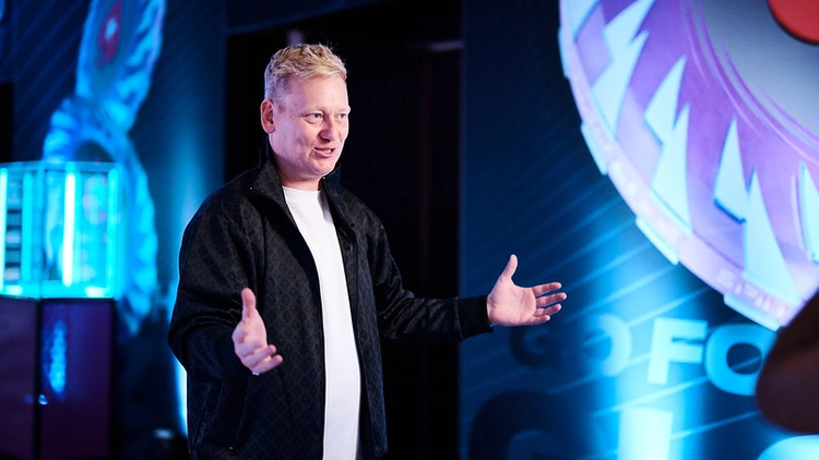 jens knossi knosalla