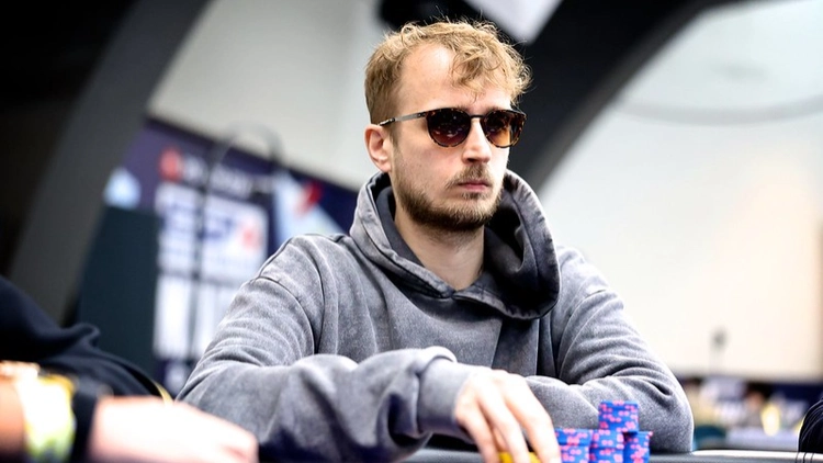 Klemens Roiter: Leader board leader gets even more