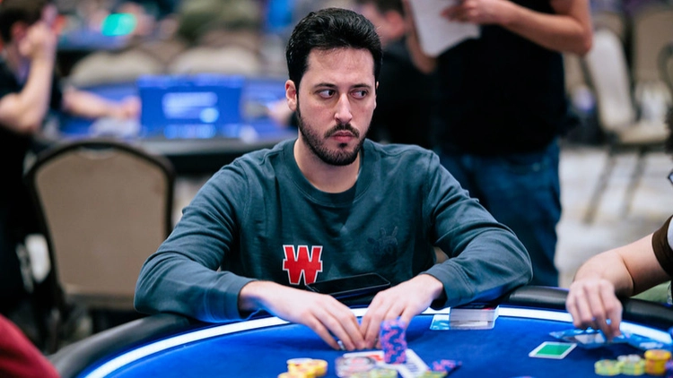 adrian mateos